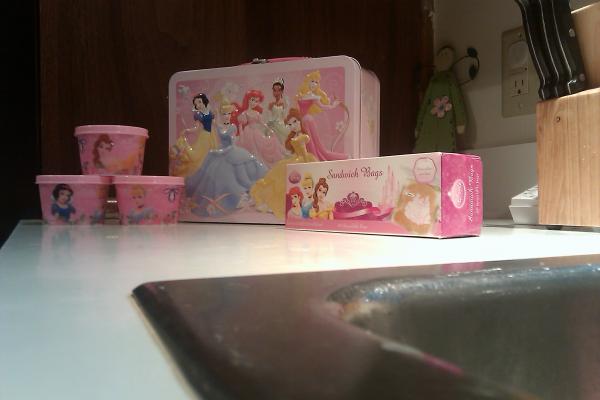 Princess lunch box, snack cups, and sandwich bags